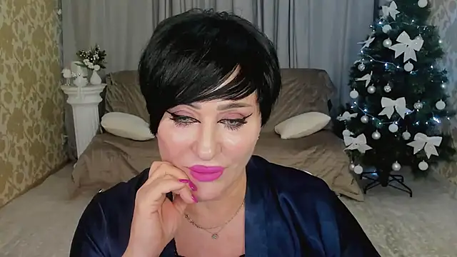 KiraTempt online show from December 2025 11:47:02 AM