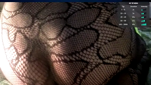 Snapshot of Very-sweet chatting on May 2026 06:05:02 PM Very-sweet online show from May 2026 06:05:02 PM