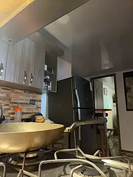 FreszX online show from February 2026 03:36:01 PM