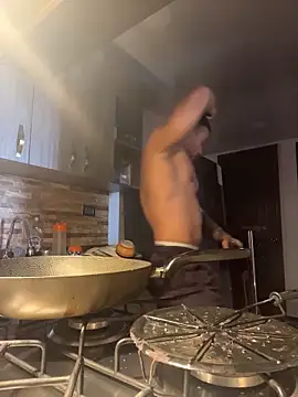 FreszX online show from February 2026 03:01:02 PM