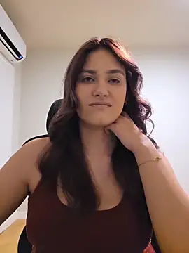 MiaRides19 online show from March 2026 07:48:02 PM