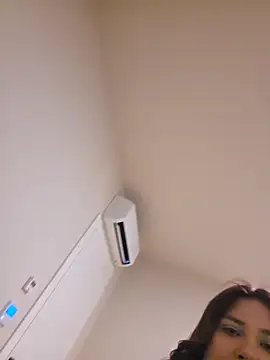 MiaRides19 online show from March 2026 08:10:02 PM