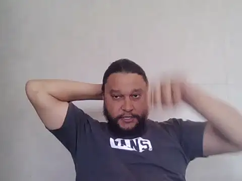 Snapshot of LoboCachorro chatting on October 2025 01:54:02 PM LoboCachorro online show from October 2025 01:54:02 PM