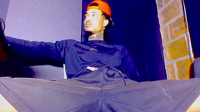 Anaconda larga online show from February 2026 01:22:01 PM