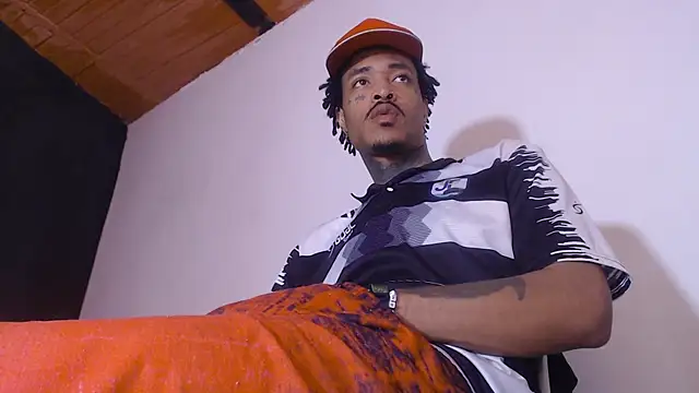 Anaconda larga online show from April 2026 01:23:01 PM