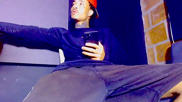 Anaconda larga online show from February 2026 02:37:02 PM