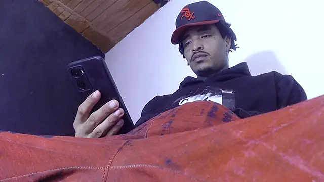 Anaconda larga online show from April 2026 12:54:01 PM