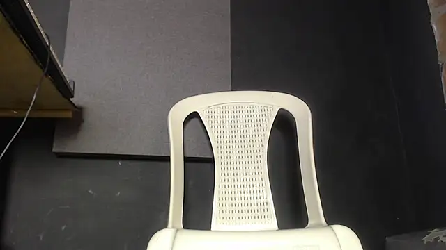 Anaconda larga online show from March 2026 04:21:01 PM