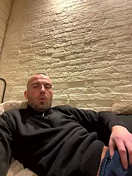 Rotteei1 online show from January 2026 05:38:02 PM