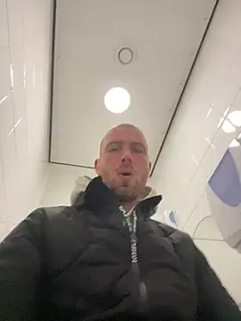 Rotteei1 online show from February 2026 08:44:01 AM