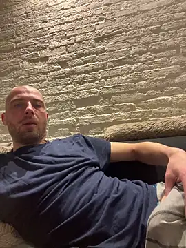 Rotteei1 online show from March 2026 06:41:02 AM