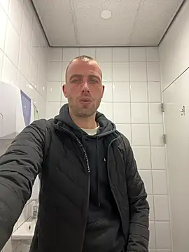 Rotteei1 online show from March 2026 01:45:01 PM