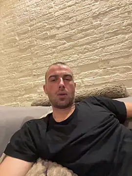 Rotteei1 online show from October 2025 08:08:01 PM