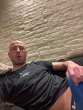 Rotteei1 online show from March 2026 06:20:01 AM