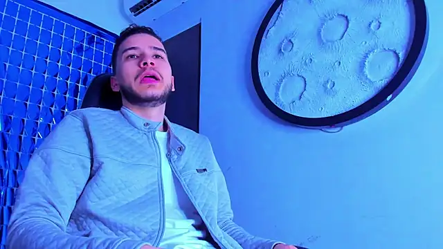 mike 257 online show from March 2026 11:40:02 AM