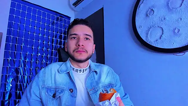 mike 257 online show from March 2026 11:48:02 AM