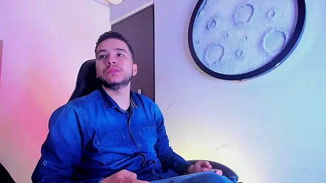 mike 257 online show from February 2026 11:54:01 AM