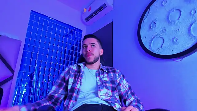 mike 257 online show from March 2026 11:27:02 AM