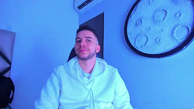 mike 257 online show from February 2026 11:32:01 AM