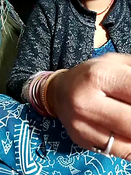 Hot cauple indian online show from February 2026 01:29:01 AM