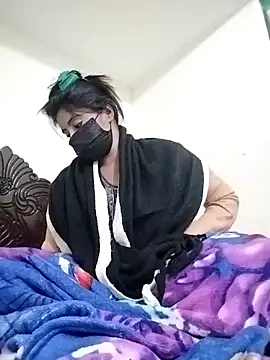 Hot Angle online show from December 2025 09:25:02 PM