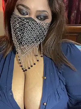 blackpearl     online show from December 2025 05:24:02 PM