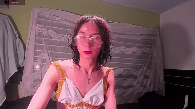 najimi uwu online show from November 2025 11:05:01 PM