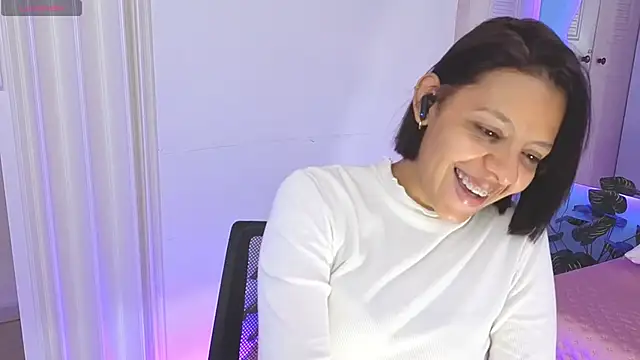 Aria Russo online show from February 2026 03:35:02 PM