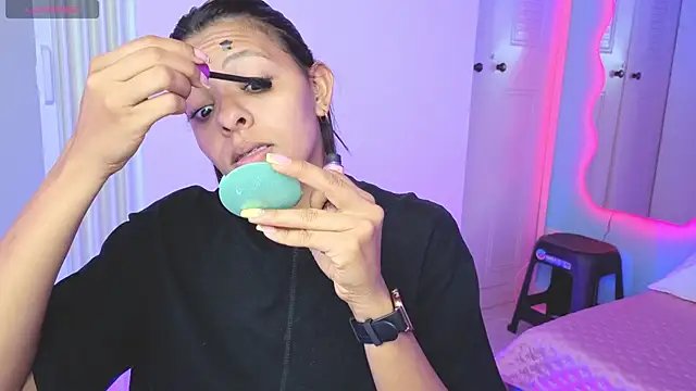 Aria Russo online show from March 2026 02:51:01 PM