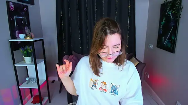 Snapshot of fairy_tara chatting on October 2025 06:35:02 AM fairy tara online show from October 2025 06:35:02 AM