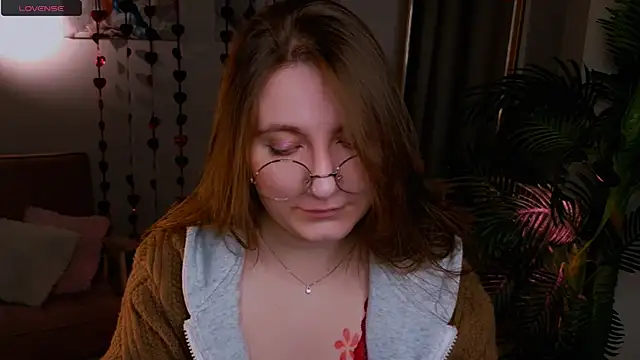 Snapshot of fairy_tara chatting on February 2026 02:49:01 PM fairy tara online show from February 2026 02:49:01 PM