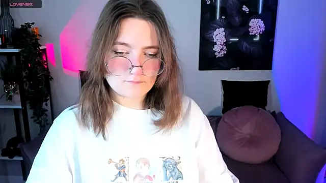 Snapshot of fairy_tara chatting on December 2025 09:12:01 PM fairy tara online show from December 2025 09:12:01 PM