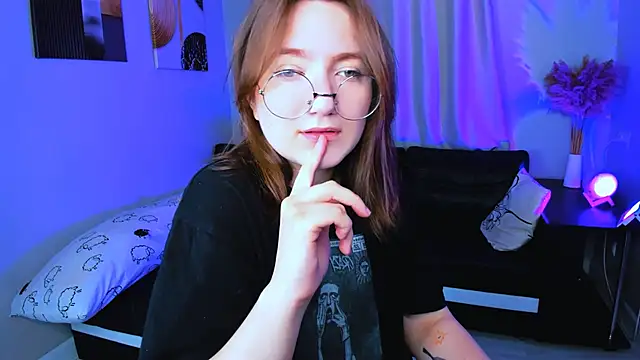 Snapshot of fairy_tara chatting on November 2025 06:17:01 AM fairy tara online show from November 2025 06:17:01 AM