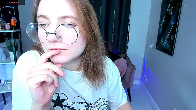 Snapshot of fairy_tara chatting on November 2025 08:56:01 PM fairy tara online show from November 2025 08:56:01 PM