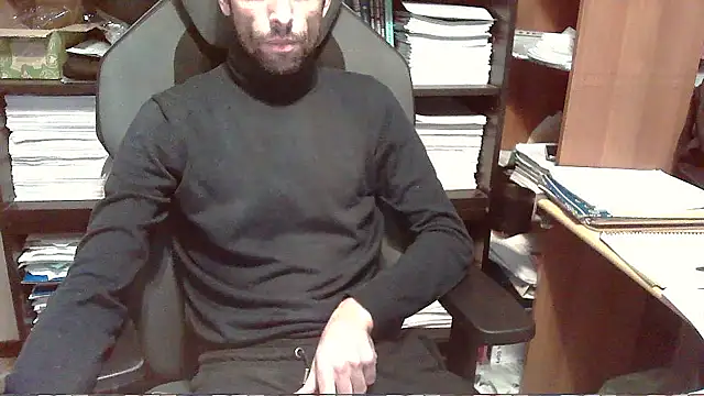 Snapshot of topg84 chatting on October 2025 06:43:02 PM topg84 online show from October 2025 06:43:02 PM