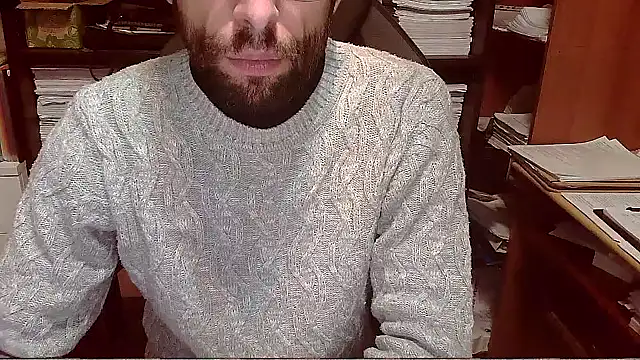 Snapshot of topg84 chatting on October 2025 05:21:01 PM topg84 online show from October 2025 05:21:01 PM