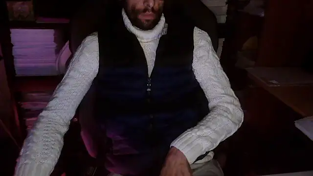 Snapshot of topg84 chatting on October 2025 04:06:01 PM topg84 online show from October 2025 04:06:01 PM