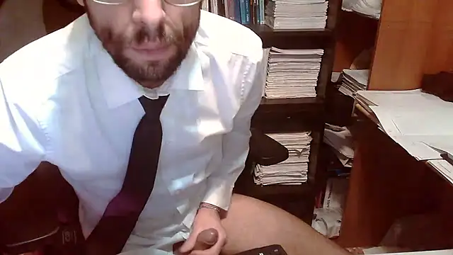 Snapshot of topg84 chatting on October 2025 07:24:01 PM topg84 online show from October 2025 07:24:01 PM