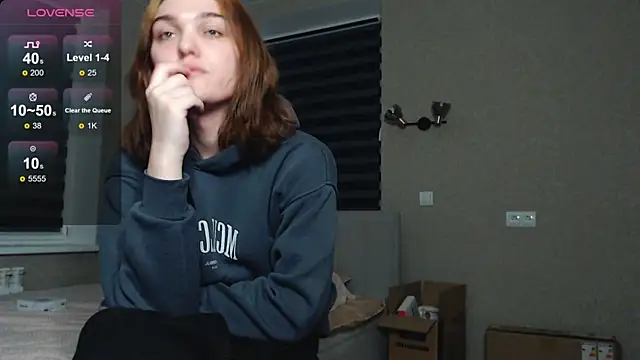 EmiliaRhodes online show from October 2025 08:33:01 PM