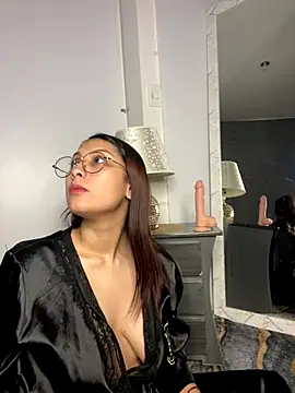 Snapshot of Sammy_Sweet01 chatting on October 2025 12:04:01 PM Sammy Sweet01 online show from October 2025 12:04:01 PM