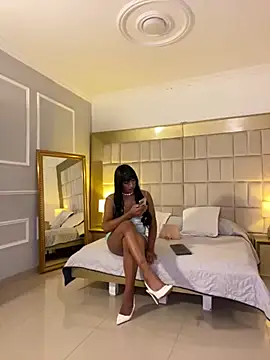 IsabellaDarrell ts online show from February 2026 02:15:02 PM