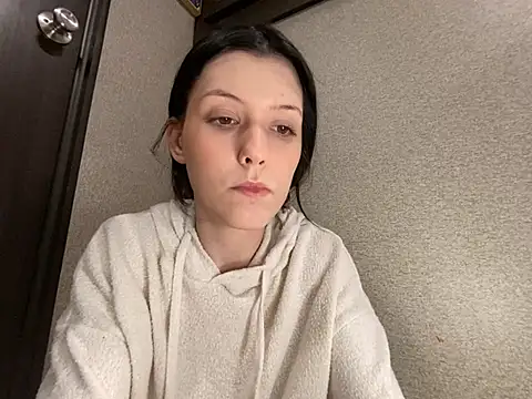 Thedeepwebcutie online show from June 2026 06:02:02 AM