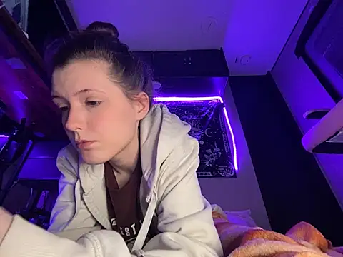 Thedeepwebcutie online show from May 2026 08:08:02 AM