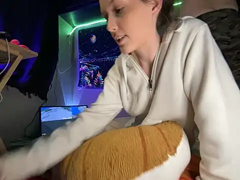 Snapshot of Thedeepwebcutie chatting on February 2026 08:00:02 AM Thedeepwebcutie online show from February 2026 08:00:02 AM