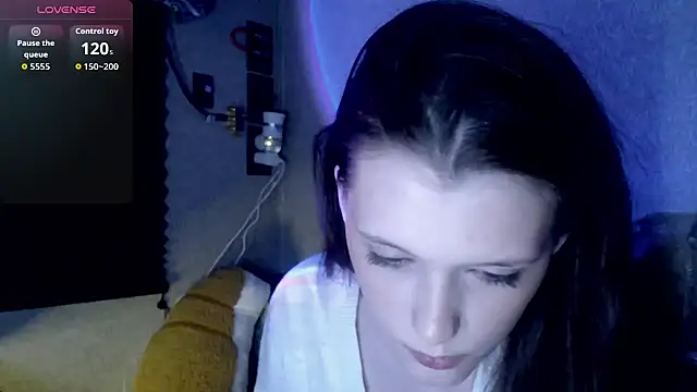 Thedeepwebcutie online show from November 2025 07:56:01 AM