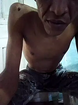 Snapshot of Estebanbigcock23 chatting on November 2025 06:41:02 PM Estebanbigcock23 online show from November 2025 06:41:02 PM