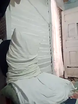 Estebanbigcock23 online show from March 2026 05:27:01 PM