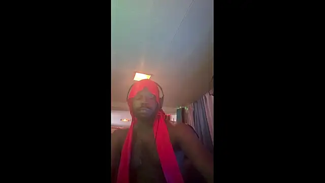 Snapshot of misterincred chatting on November 2025 06:41:02 PM misterincred online show from November 2025 06:41:02 PM