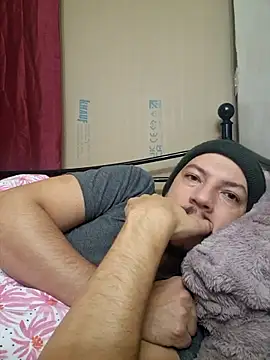 bbyxklaus online show from October 2025 12:20:01 AM