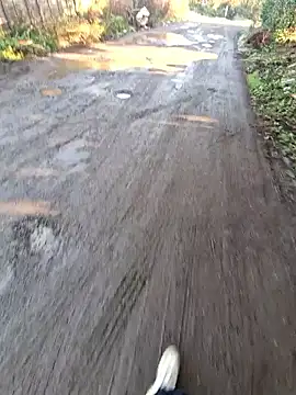 bbyxklaus online show from November 2025 09:42:02 AM